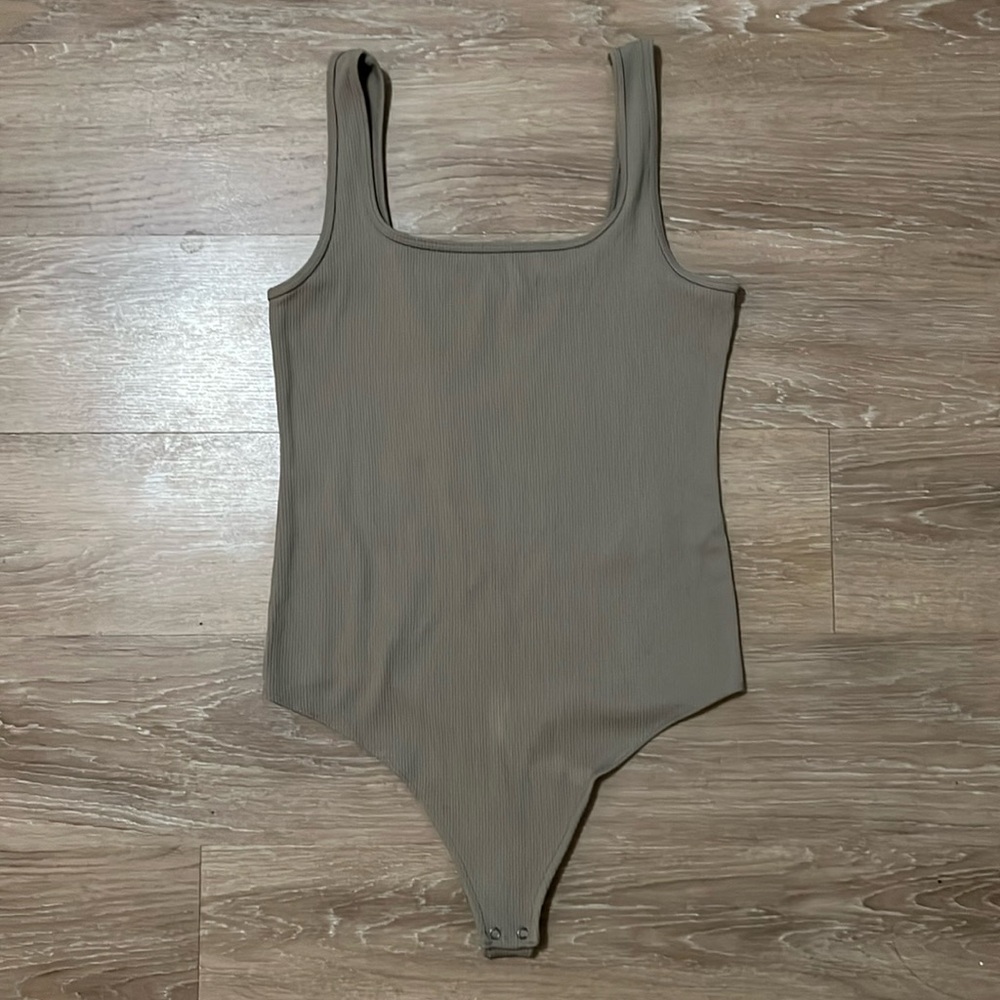 Abercrombie & Fitch tank bodysuit